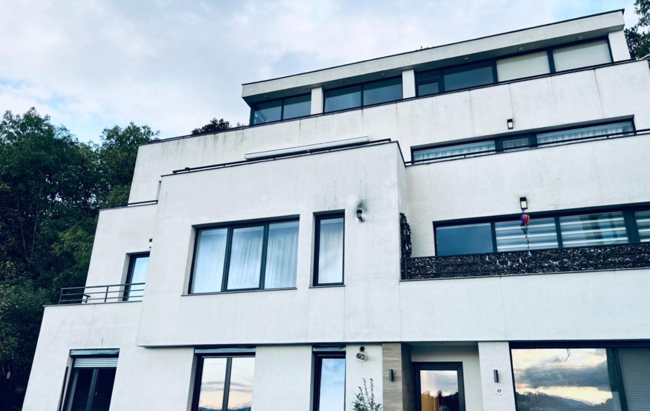Central Apartment With Panoramic View Braşov Buitenkant foto